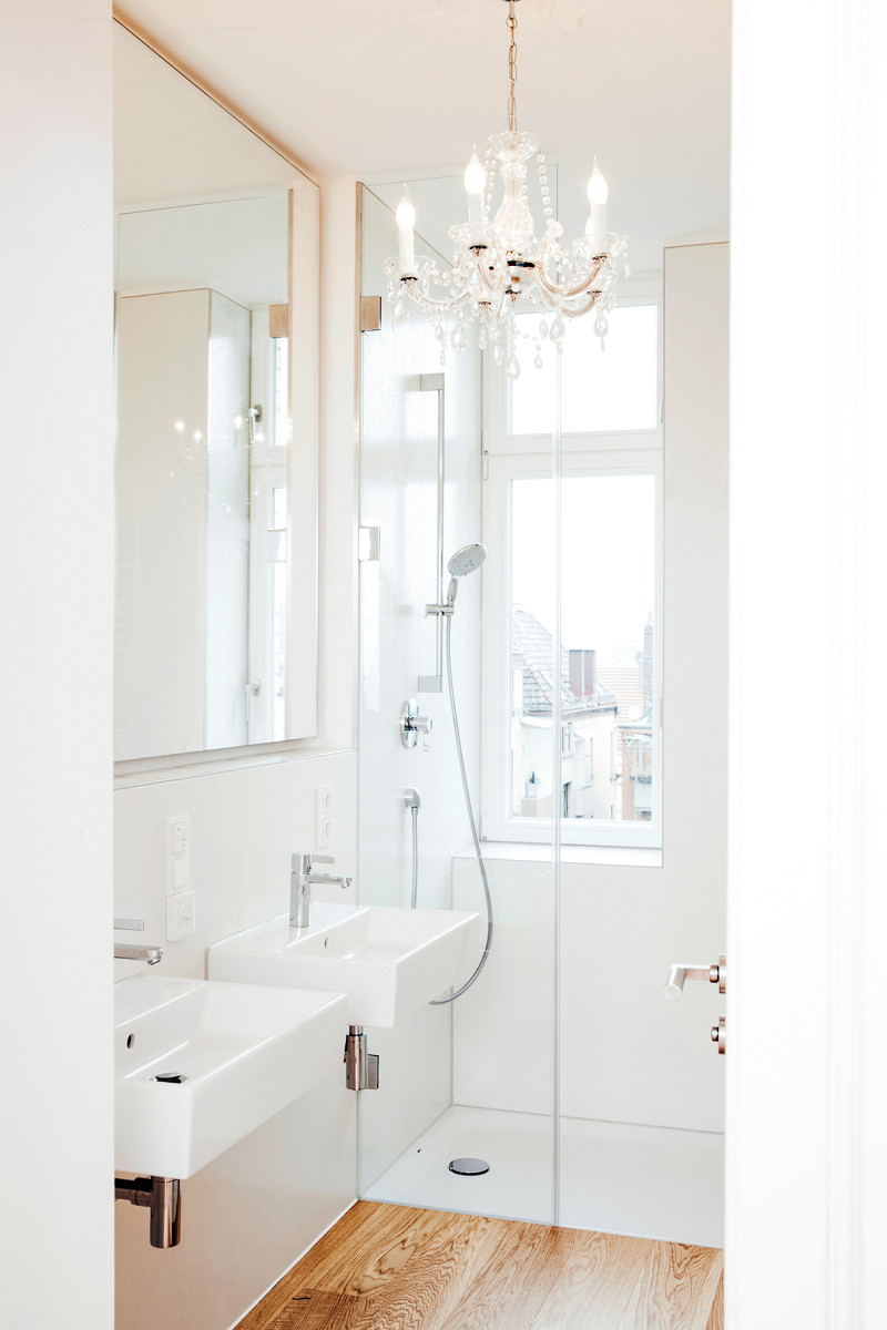 0110_White.jpg